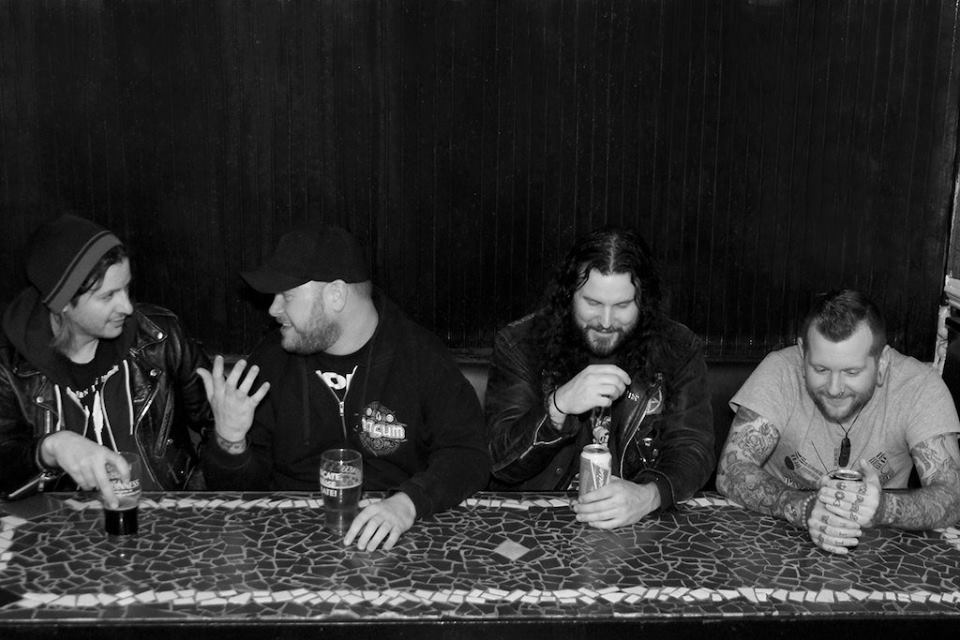 AsphaltGraves-promophoto-2015